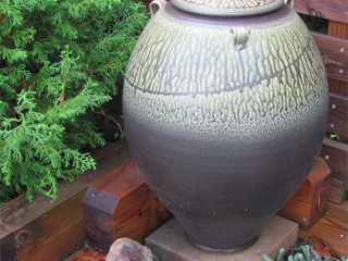 <a href="https://tomclarksonpottery.com/studio/outdoor-planters-accent-pieces/">Planters & Accent Pieces</a> Outdoor Accent Piece