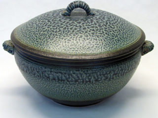 <a href="https://tomclarksonpottery.com/studio/trays-and-serving-pieces/">Serving Pieces</a> Small Casserole Dish